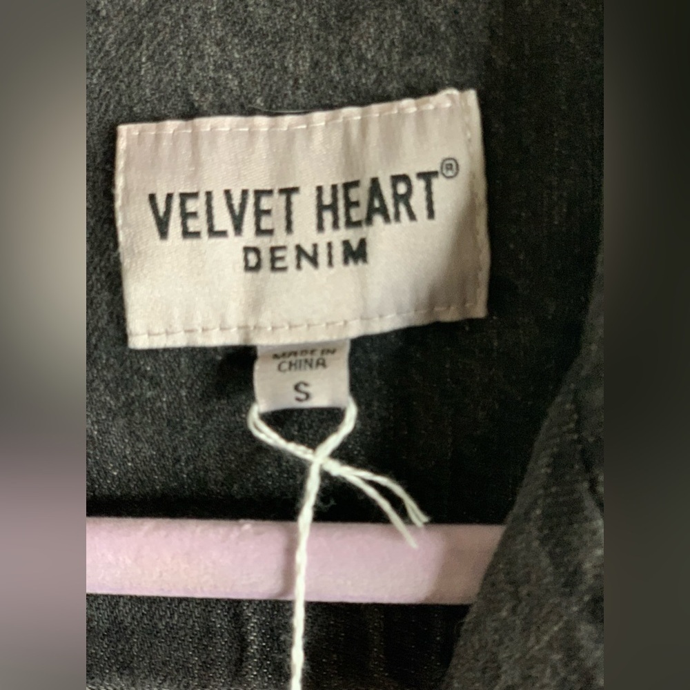 Velvet Heart Charcoal Denim Button-up Dress. Size-Small. Western Chic - Picture 2 of 4